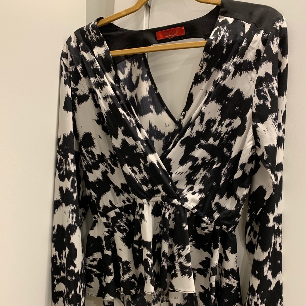 RED SAKS 5th Ave Peplum Black and White Top
